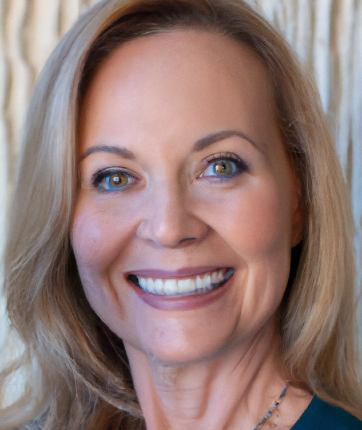 Luminara Rewind Customer Review Margaret R. — Luminara Rewind customer from Phoenix, Arizona
